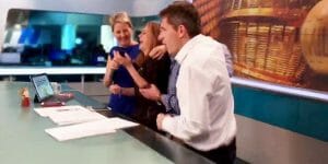 Une présentatrice météo apprend en direct qu’elle a gagné au loto !