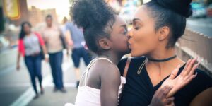 Une mère et sa fille remportent 500 000 $ à Grande Vie : "On dort mieux maintenant !"