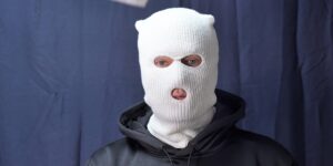 Il gagne 3,75 millions d&rsquo;euros à la loterie et le cache à sa femme : l&rsquo;histoire qui tourne au cauchemar