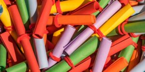 Il dépense 1,18 million d&rsquo;euros en tickets de loterie, perd tout et attaque le vendeur en justice