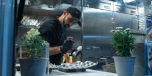 Un chef gagne 171 315 $ à la loterie… et transforme le jackpot en food truck (la meilleure recette)