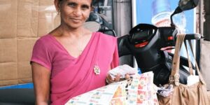 Elle jette son ticket à la poubelle… avant de découvrir qu’il vaut 1 crore